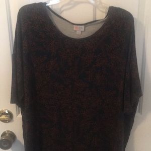 Large Lularoe Irma